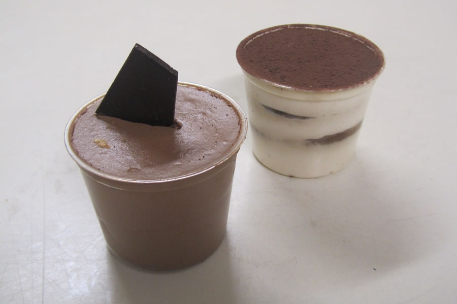 Duo tiramisu et mousse au chocolat